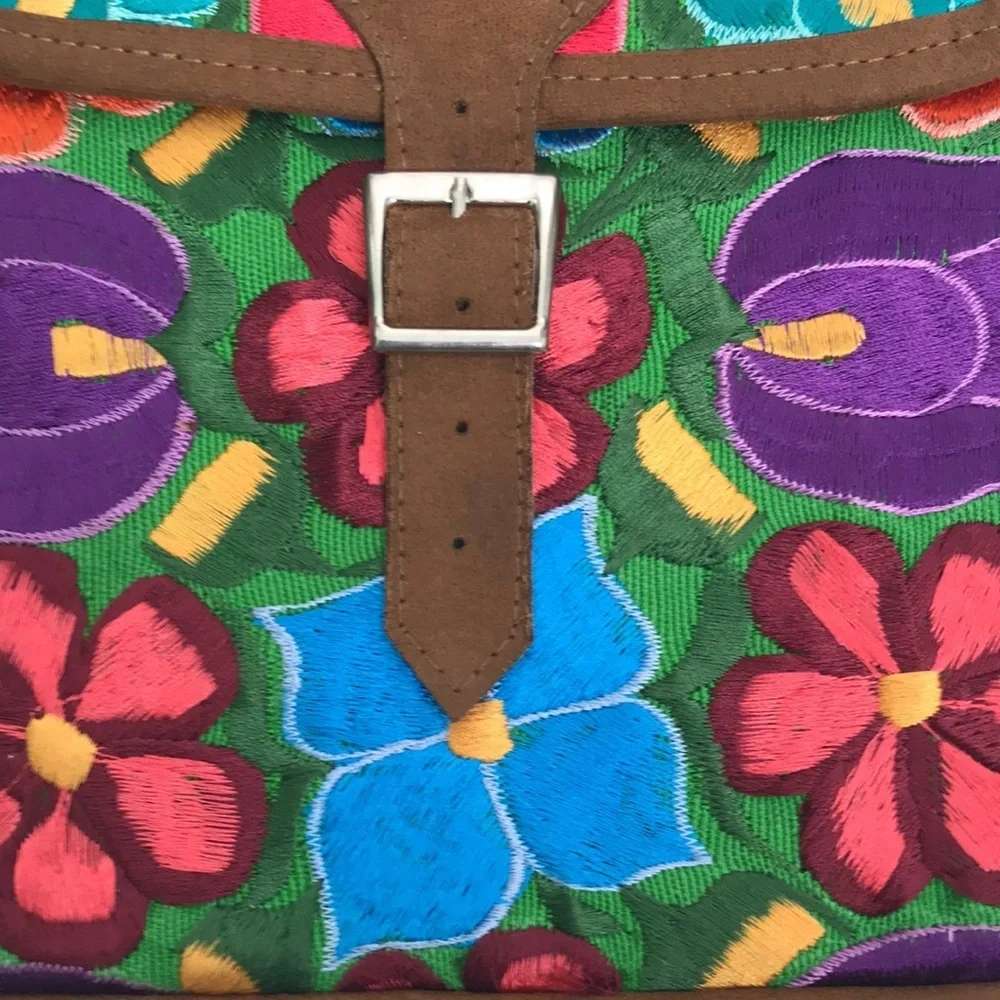 Vintage Boho Hippie Crossbody Bag - Picture 5 of 7